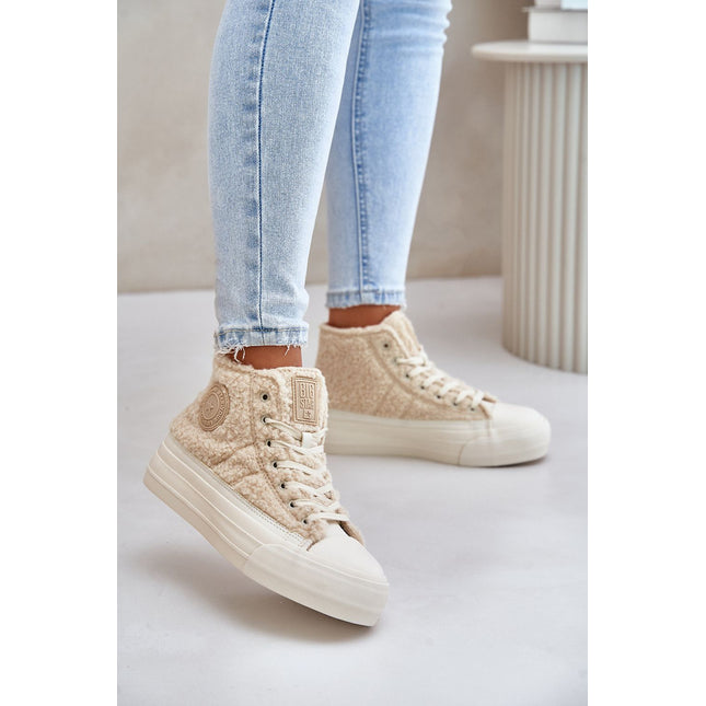 Sneakers Step in style