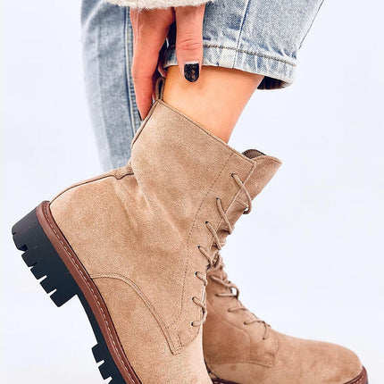 Boots Inello