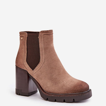 Heel boots Step in style