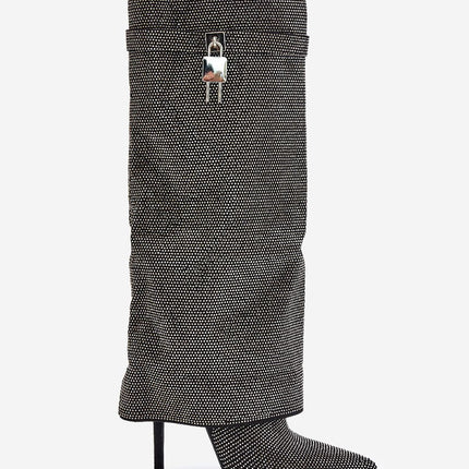 Heel boots Step in style