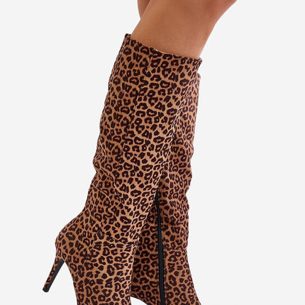Heel boots Step in style