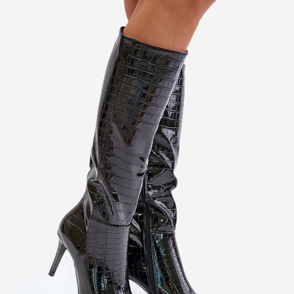 Heel boots Step in style
