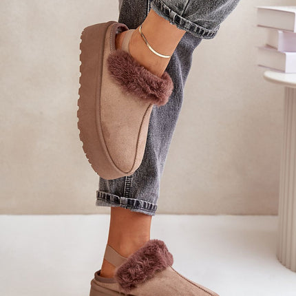 Slippers Step in style