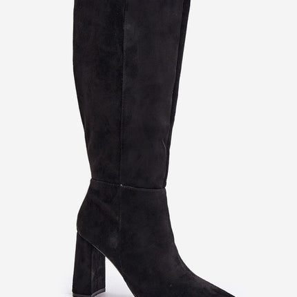 Heel boots Step in style