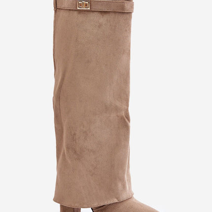 Heel boots Step in style