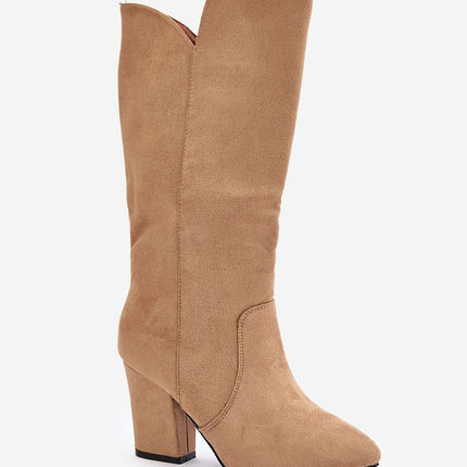 Heel boots Step in style