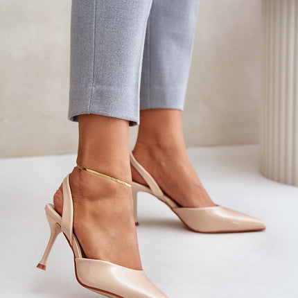 High heels Step in style