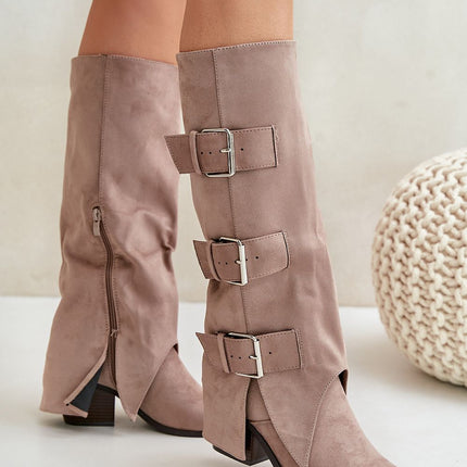 Heel boots Step in style