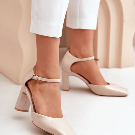 Block heel pumps Step in style