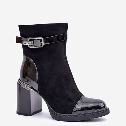 Heel boots Step in style