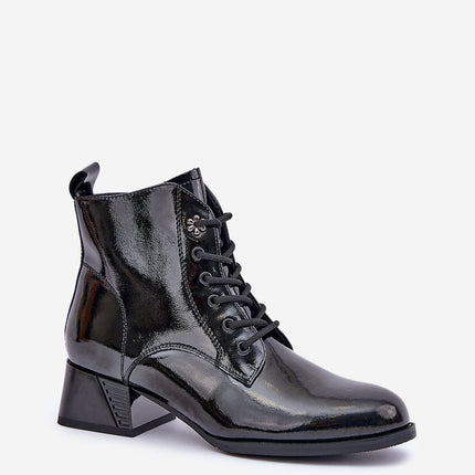 Heel boots Step in style