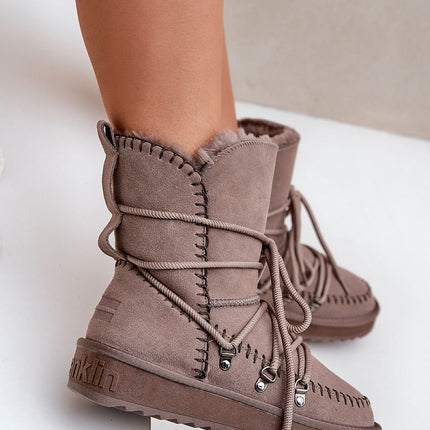 Snow boots Step in style