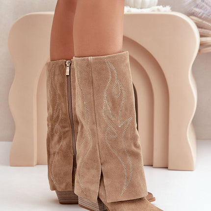 Heel boots Step in style