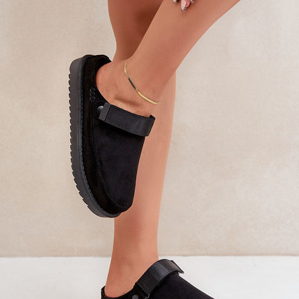 Slippers Step in style