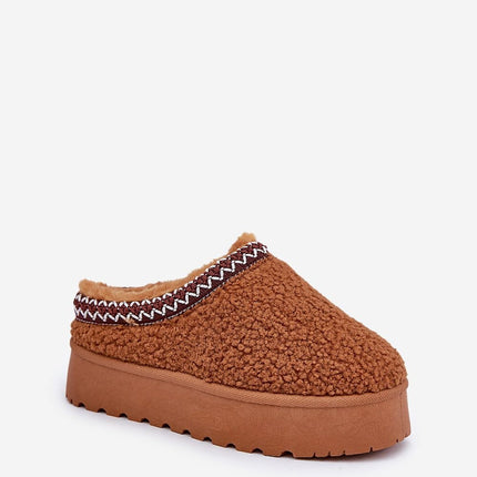 Slippers Step in style