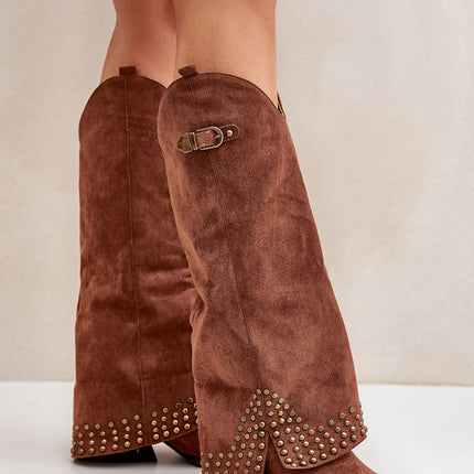 Heel boots Step in style