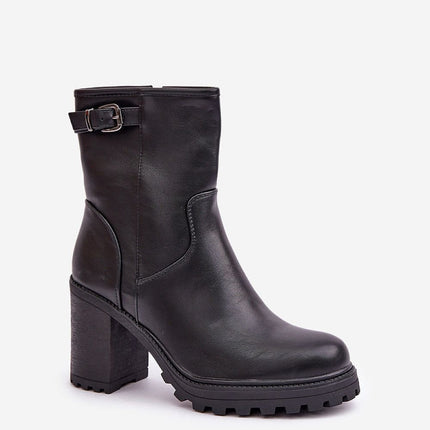 Heel boots Step in style
