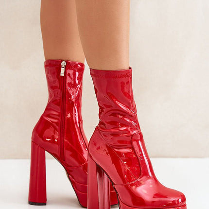 Heel boots Step in style