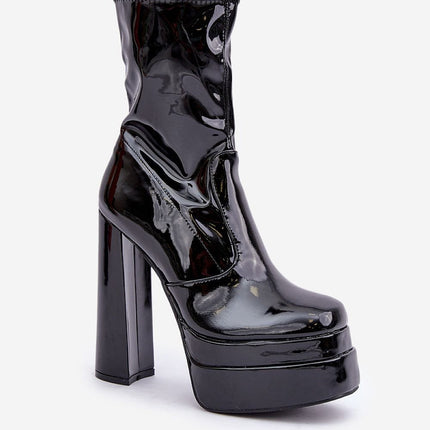 Heel boots Step in style