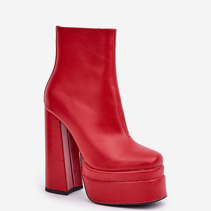 Heel boots Step in style