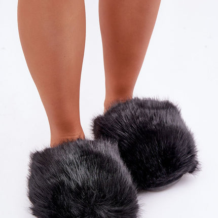 Slippers Step in style