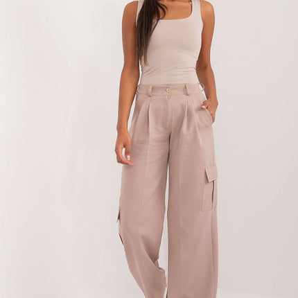  Women trousers model 206619 Lakerta 