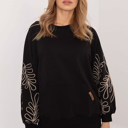  Sweatshirt model 208225 Relevance 