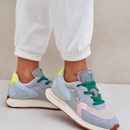  Sport Shoes model 208547 Step in style 