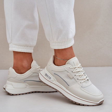  Sport Shoes model 208550 Step in style 