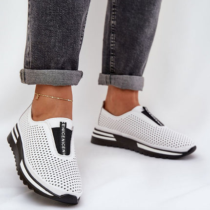  Low Shoes model 208791 Step in style 