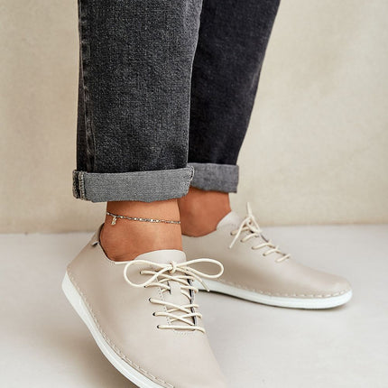  Low Shoes model 209055 Step in style 