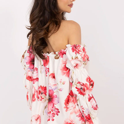  Blouse model 209693 Italy Moda 
