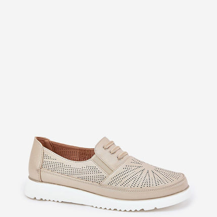  Low Shoes model 209820 Step in style 