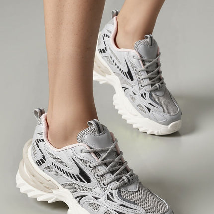  Sport Shoes model 210214 Inello 