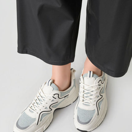  Sport Shoes model 210247 Inello 