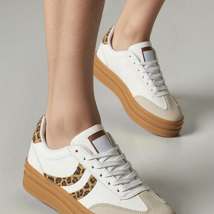  Sport Shoes model 210261 Inello 