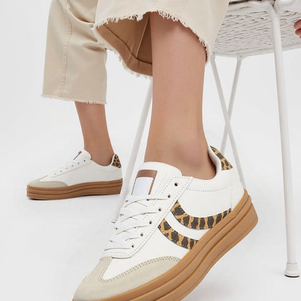  Sport Shoes model 210261 Inello 