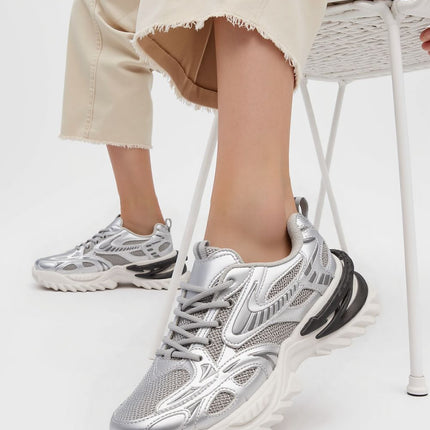  Sport Shoes model 210324 Inello 