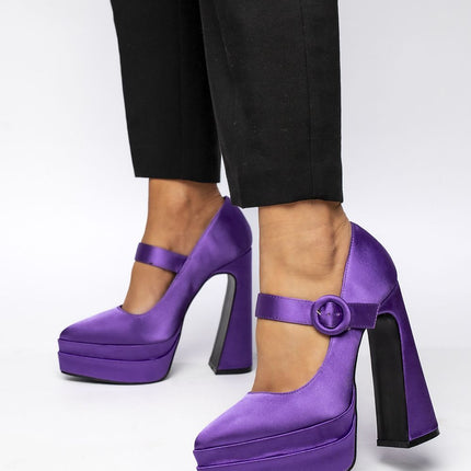  Block heel pumps model 210331 Inello 