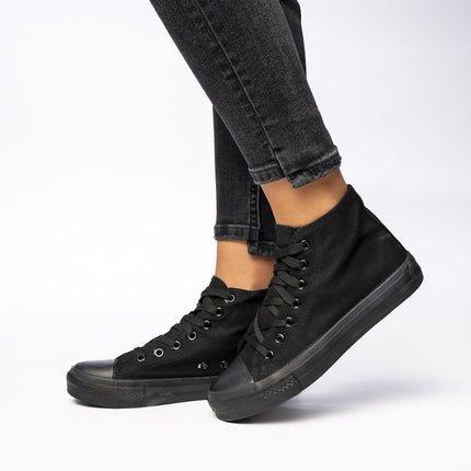  Sneakers model 210567 Inello 