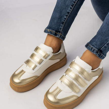  Sneakers model 210606 Inello 