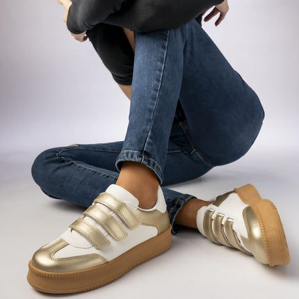  Sneakers model 210606 Inello 