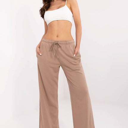  Tracksuit trousers model 210621 Relevance 