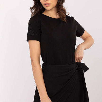  T-shirt model 210660 Relevance 