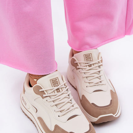  Sport Shoes model 211331 Step in style 