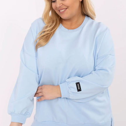  Plus size sweatshirt model 211735 Relevance 