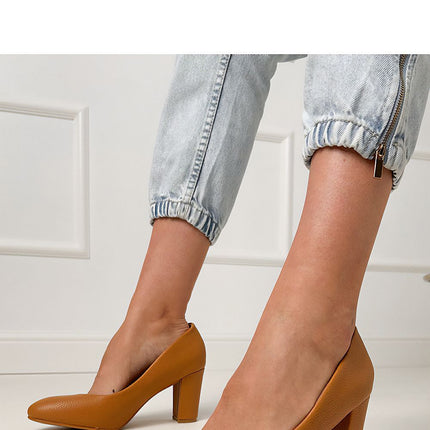  Block heel pumps model 214591 PRIMO 