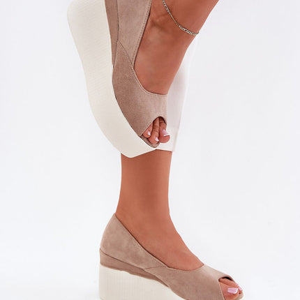  Buskin model 215010 Step in style 