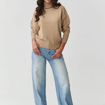  Turtleneck model 217392 Makadamia 
