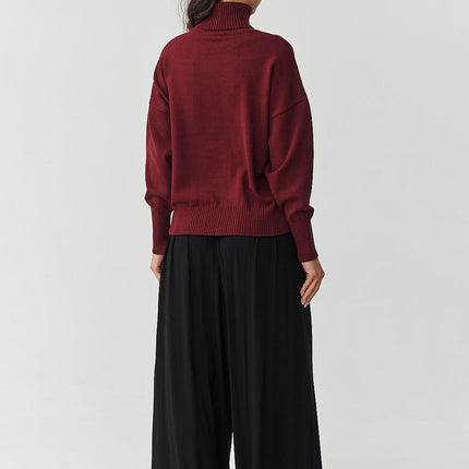  Turtleneck model 217397 Makadamia 